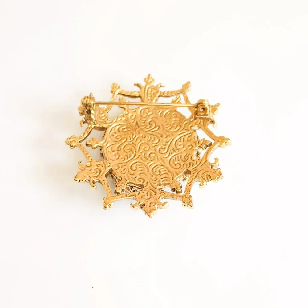 1928 gold pearl